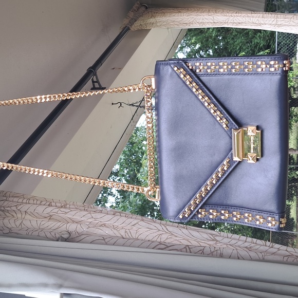 🎁 Michael Kors Navy Admiral With Gold Accents NEW WITH TAG - Picture 3 of 16